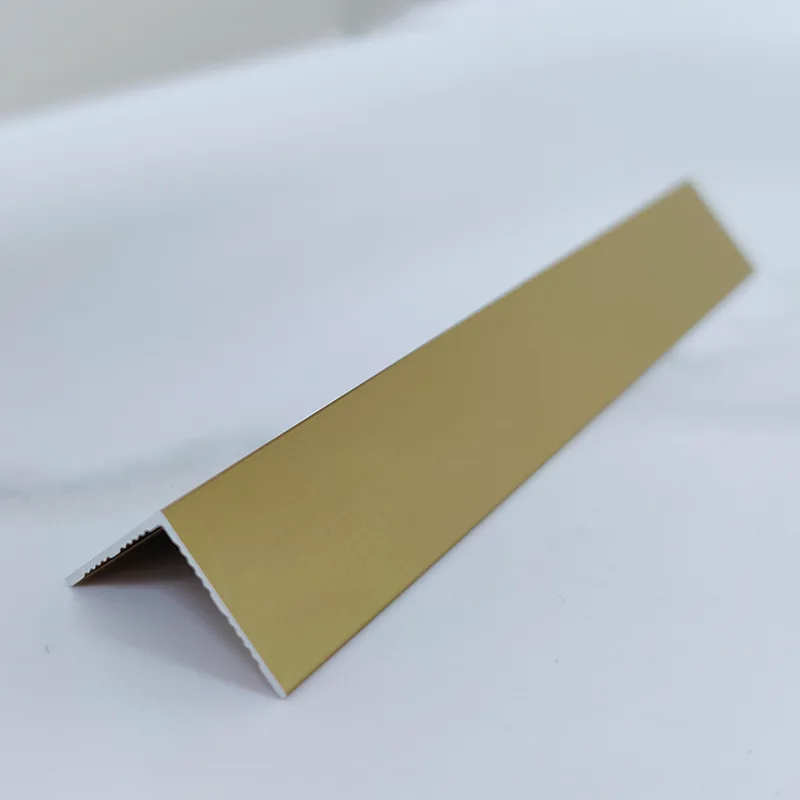 ການຕັດມຸມຂວາ 90°